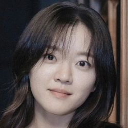 고아성