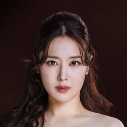 최수진