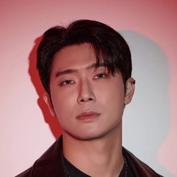 이진혁