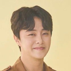 최민우
