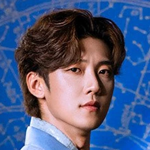 고은성