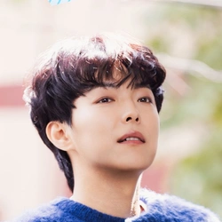 박시환