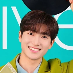 신재범