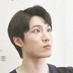 김무준