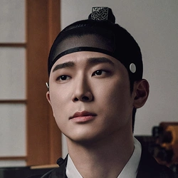이진혁