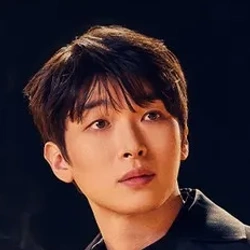 박강현