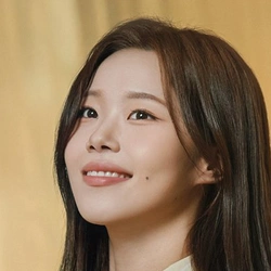 최민경