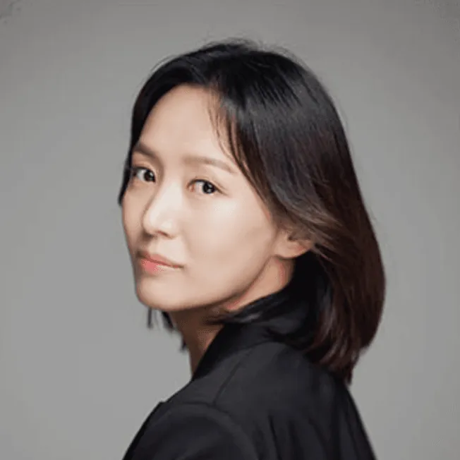 김연