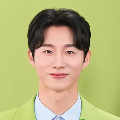 신성민