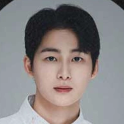 김현웅