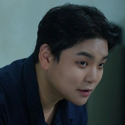 김창현