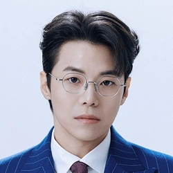 박은석