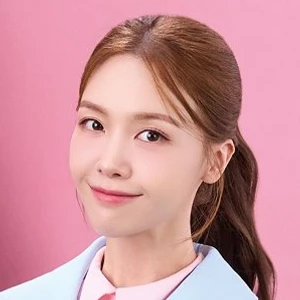 방민아