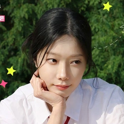 김려은