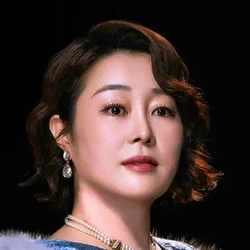 윤사봉