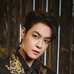 황민수