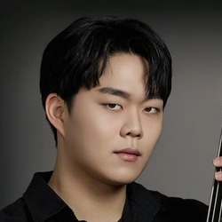 남수현