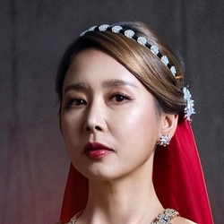 백주연