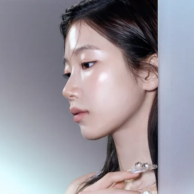 카즈하(KAZUHA)