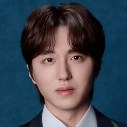강찬희