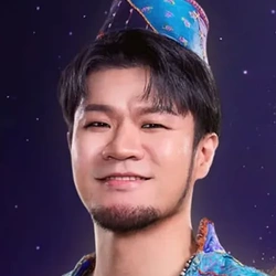육현욱