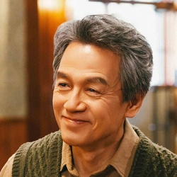 박지일