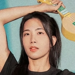 정다예