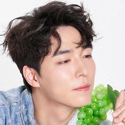 김우성