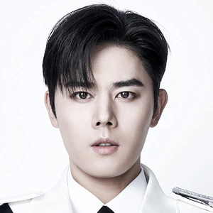 김동준